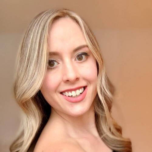 Alumna Alissa Rodriguez